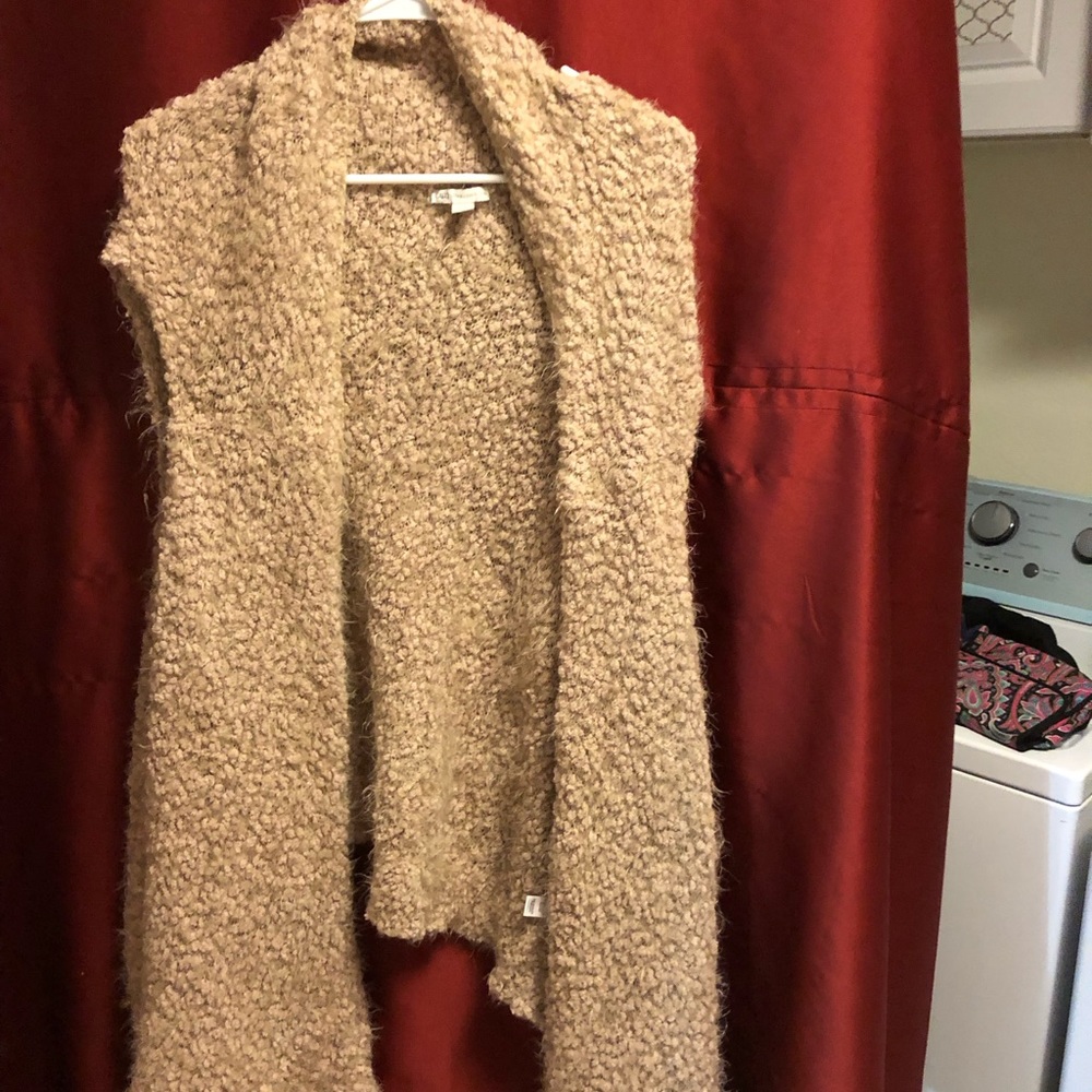 Light weight vest